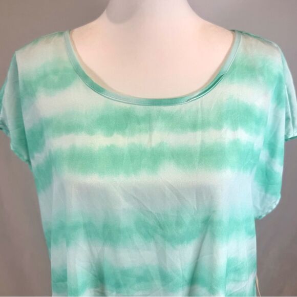 Three Seasons Maternity mint green and white tie die top size large NWT - Picture 2 of 4